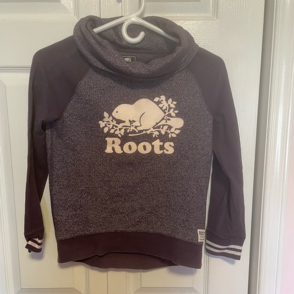 Roots Sweatshirt - Picture 1 of 3